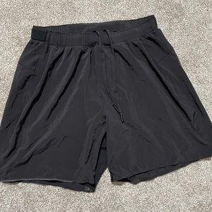 Lululemon men running short